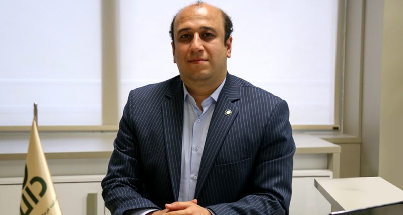 احسان رفیعی، مشاور بانکداری باز داتین