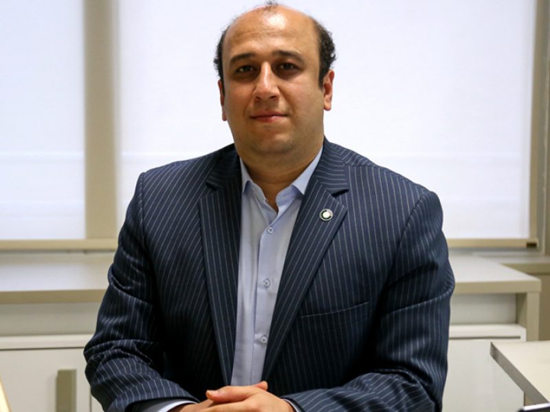 احسان رفیعی، مشاور بانکداری باز داتین
